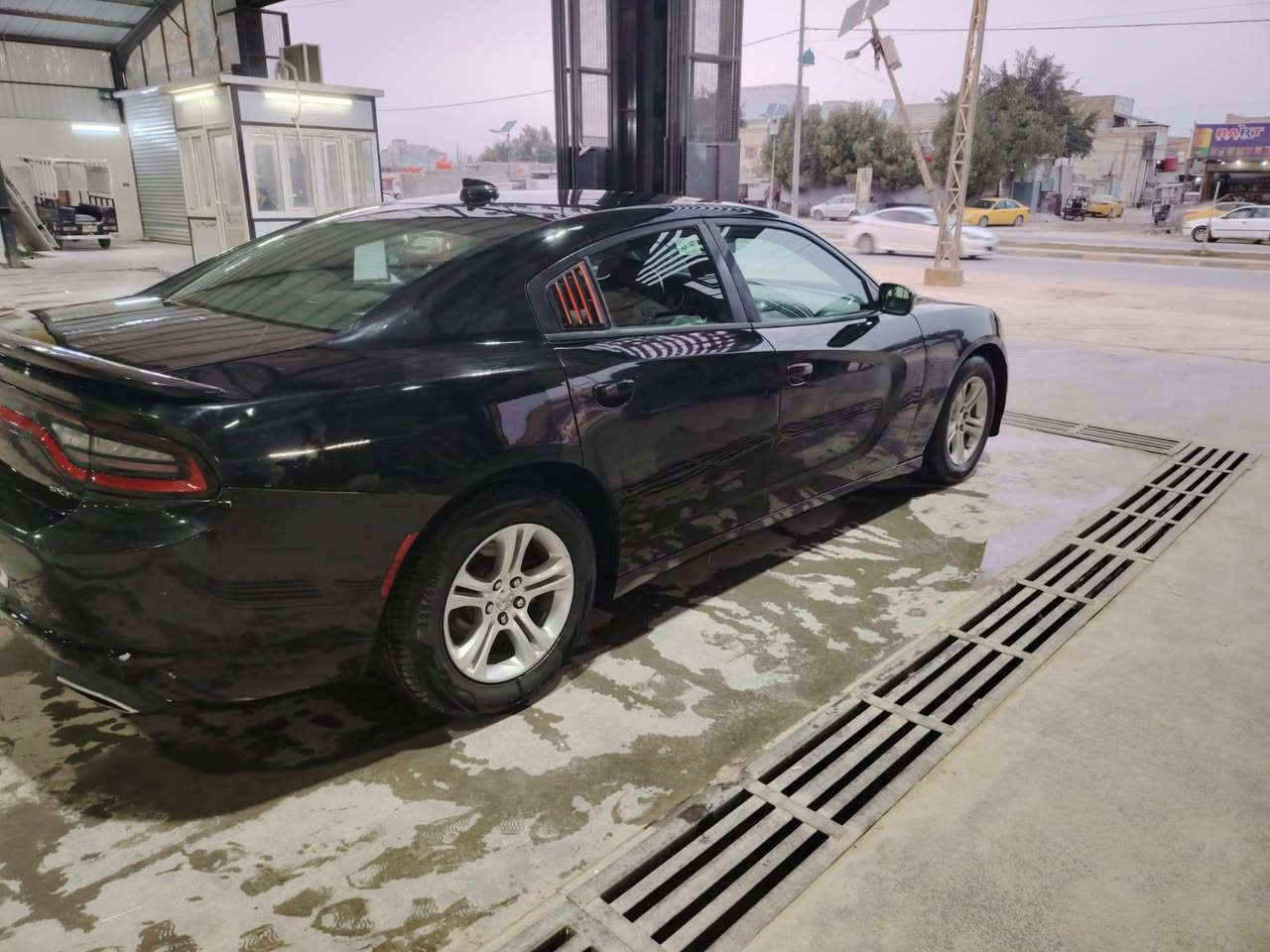 يالله رمضان كريم عليكم جاجر 2016 فول عده الفتحه بهه صبغ 4 قطع بدون دواخل جاهزه السياره من كلشي السعر 155 وبهه مجال لطبين لتواصل *********** محرك3600
