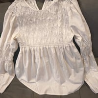قمصان نسائيه • مقاس XL
