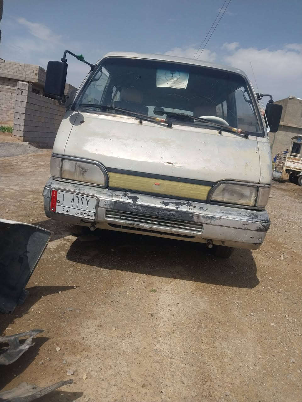 سلام عليكم  كية بستة للبيع رقم طلاح الدين سيارة جاهزة مكان سيارة ديالى  رقم صاحب السياة ***********
