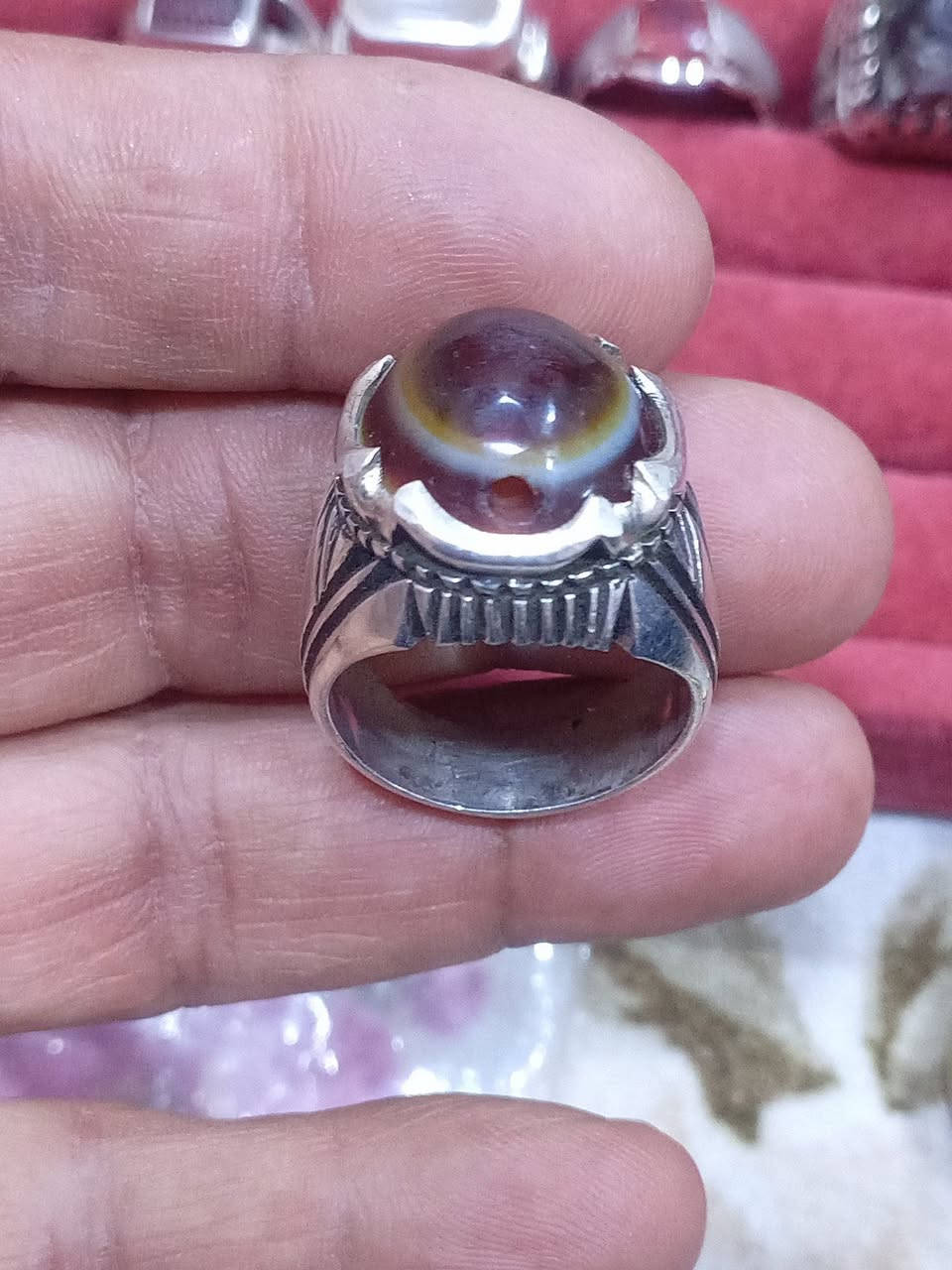 جزع يماني قديم من ارض اليمن مشروط
صياغة الستاذ احمد ابو جون


**إذا كنت صاحب هذا الإعلان وتريد حذفه لأي سبب، رجاءا أرسل رسالة إلى الدعم الفني**