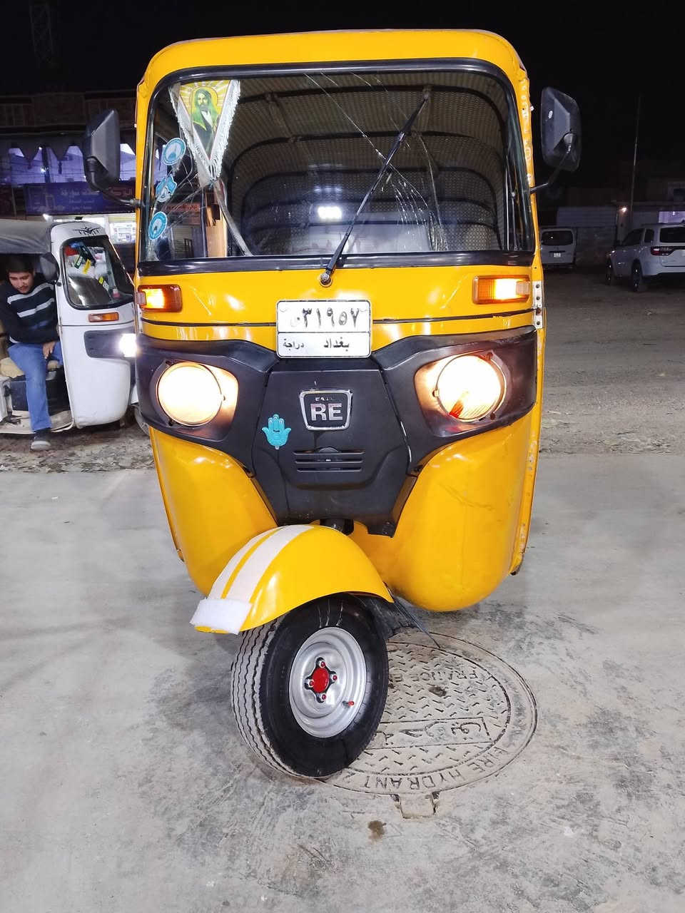 السلام عليكم تكتك للبيع موديل 2020شهر 8تكتك نضيفة خير من الله سعر 6 وربع وبيها مجال الطيب عنوان بغداد قرب سيطرة الشعب رقم الهاتف ***********
