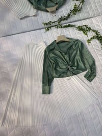 قميص قصير • تنوره ستن • مقاسات ٣٨-٤٨