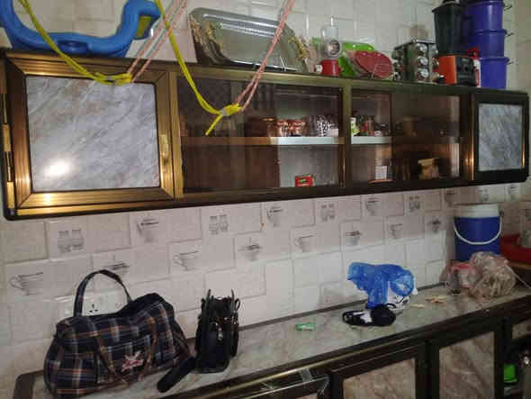 كاونتر السعر ب 100.. صوبه سعره 40.. شراي يتصل ***********..
