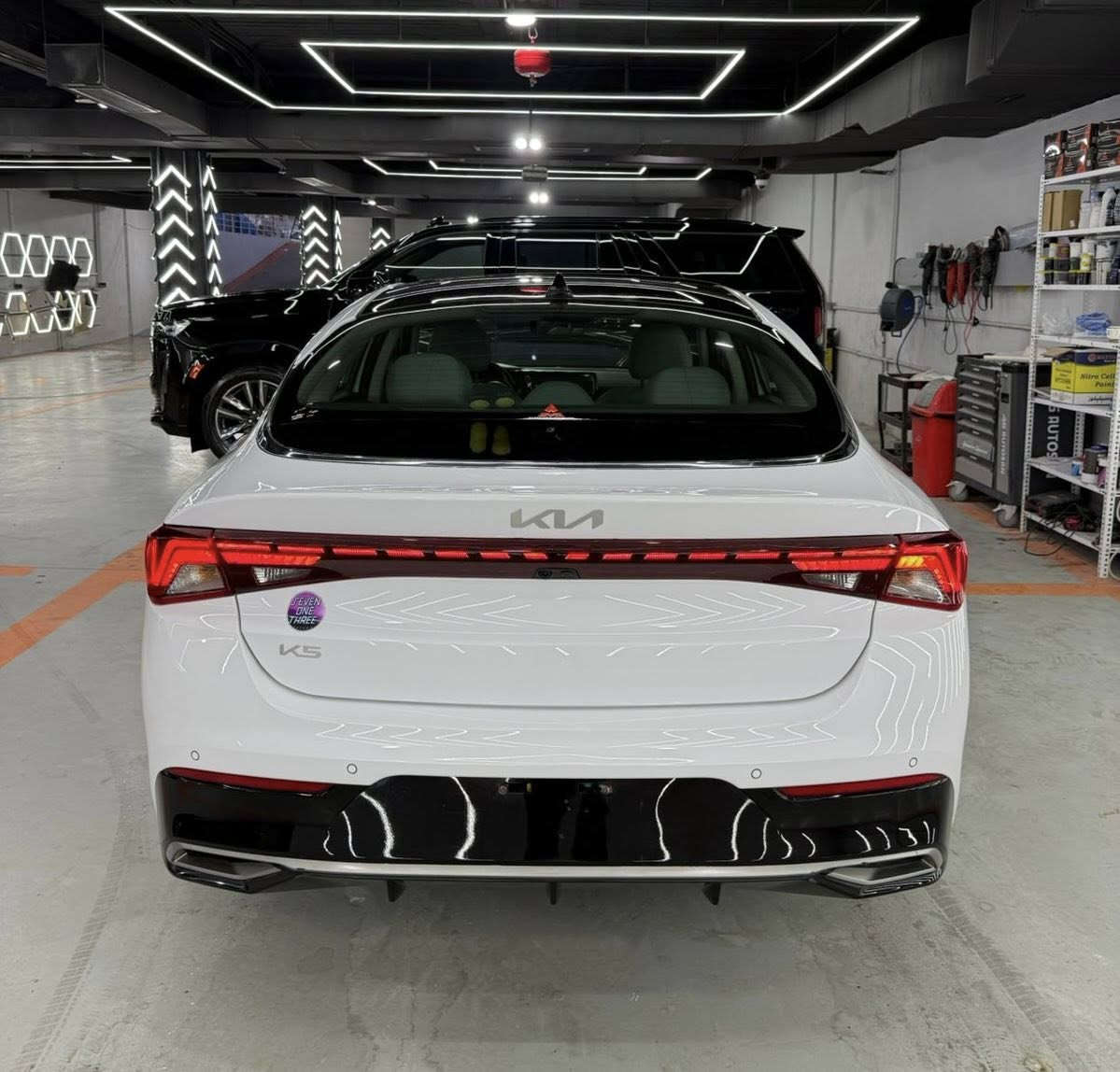 كيا K5   GT LINE موديل 2023
السعر اكتب رقم 1 ويصلك السعر 
كشنات خزن 
بصمه
شاشة 
تشغيل عن بعد 
لايت ليد 
رادار
سبيدر سبورت
كشن جلد
كشن كهربائي
ستيرن gt سبورت
لايت خلفي ليد
نظام سبورت ويكو
تحديد المسار
تحديد السرعه
شاشة عطلات
ويل كب اسود سبورت
باب وجاملغ خلفي صبغ صور الضرر  مرفق مع الصور
عنوان السيارة اربيل شركة حسين عبدالكريم قرب فرع الشحن 
للاتصال .. ..***********..***********
