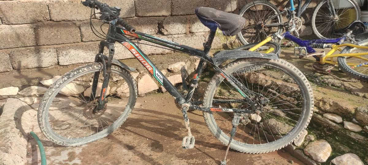 بايسكل للبيع ابيعه مستعجل


**إذا كنت صاحب هذا الإعلان وتريد حذفه لأي سبب، رجاءا أرسل رسالة إلى الدعم الفني**