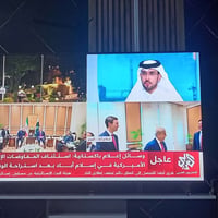 شاشة تي سي ال حجم 65 c6 فور كي بعدها بالضمان خمس أشهر صار اخذتها..... ...