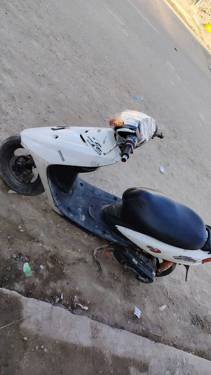 للبيع كوم حديد طافيه 150 بيها مجال ***********
