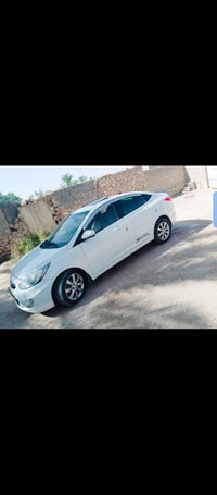 اكسنت • ٢٠١٢ • بلو انبار