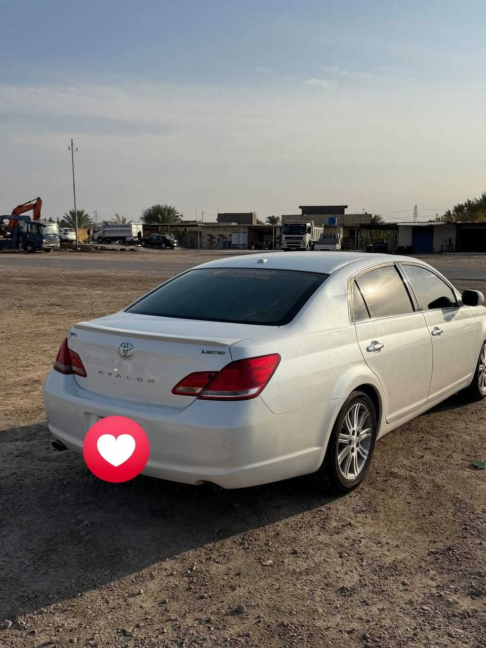 السلام عليكم 
افلون 2010 خليجي 
لمتد فول مواصفات 
6 بصمات و اشارة مري فطيميه
بيها صبغ قطعة وحدة  الجاملغ الايسر الخلفي
و غرفة جديدة مدوشمة جلد ياباني اصلي 
تخم تاير جديد 
حدادية جديدة كاملة
گير و مكينه خير من الله
تبريد ثلج 
شادلها شاشة كار بلي اصلية 
ما ناقصة برغي 
السيارة حلوة و نظيفة مال جناي 
السيارة على ايدي و كلش مداريها
السعر 158 و بيها مجال
***********
***********
مكاني واسط و بغداد
