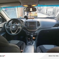 شيروكي ٢٠١٦ • ضرر امامي • بدون ايرباك