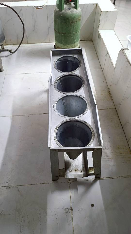 عەشیای دوکانی مریشک بۆ فرۆشتن،شوێن سێمانی
نرخ 400هەزار 
ڤایبەر،واتساپ *********** السليمانية, العراق
