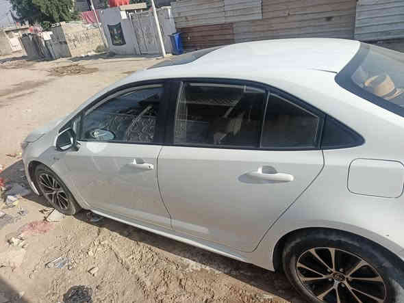 سلام عليكم كورله موديل 2025 للبيع ماشيه 2000 بعده زيرو رايده 22مليون وبيه مجال بسيط رقمي ***********
