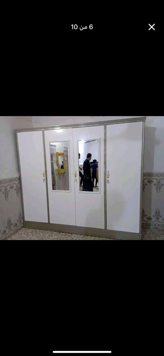 اللهم صل على محمد وال محمد..
نجاره عراقيه تسكام كافه الأخشاب..

وتصليح وترتيب وتغليف وصبغ كافه الأخشاب المستعمله...
وكذالك لتغير الديكورات. واتساب..*********** النجف, العراق
