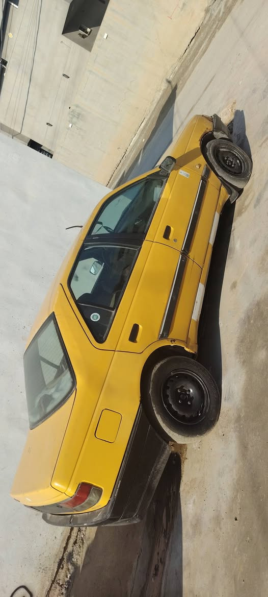 سلام عليكم بيجو روا للبيع موديل ٢٠٠٩ سياره كير محرك ابشرط مشروع وطني دفتر بانزين بي صدرها جديد سياره يحتاجلها نواعم صاحبها مااندله اكفلك سرقه اوعساير سعرها ١٨ بي مجال شراي انتصل *********** مكاني كركوك كركوك, العراق
