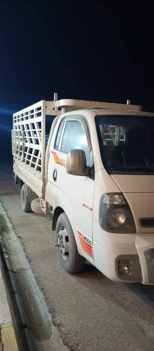 كيا حمل فحل موديل ٢٠١٥ رقم بغداد رقم جديد سنويه لغاية ٣٢ نضيفه لاصبغ لا تبديل لاطخه خياس طخم تايرات جديد محرك مجفت كير مجفت مكان السياره كركوك للاستفسار الاتصال ***********
