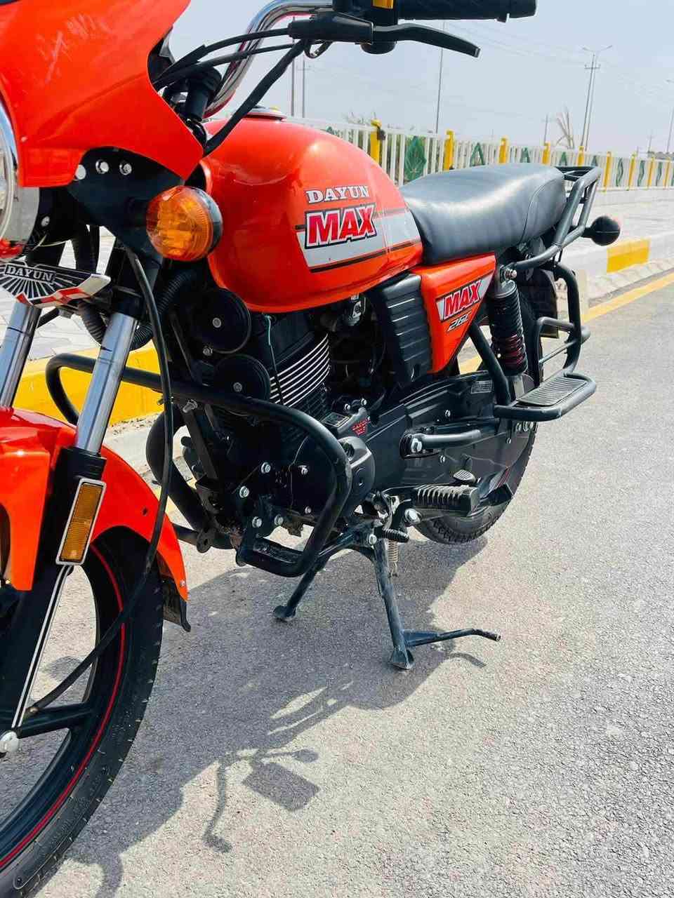 السلام عليكم (مكلف بالنشر )
للبيع: دايون MAX 200
أوراق أصولية
 السعر /1.850 وبيه مجال
المكان ذي قار قضاء الدوايه 
رقم راعي الدراجه/‭***********‬
