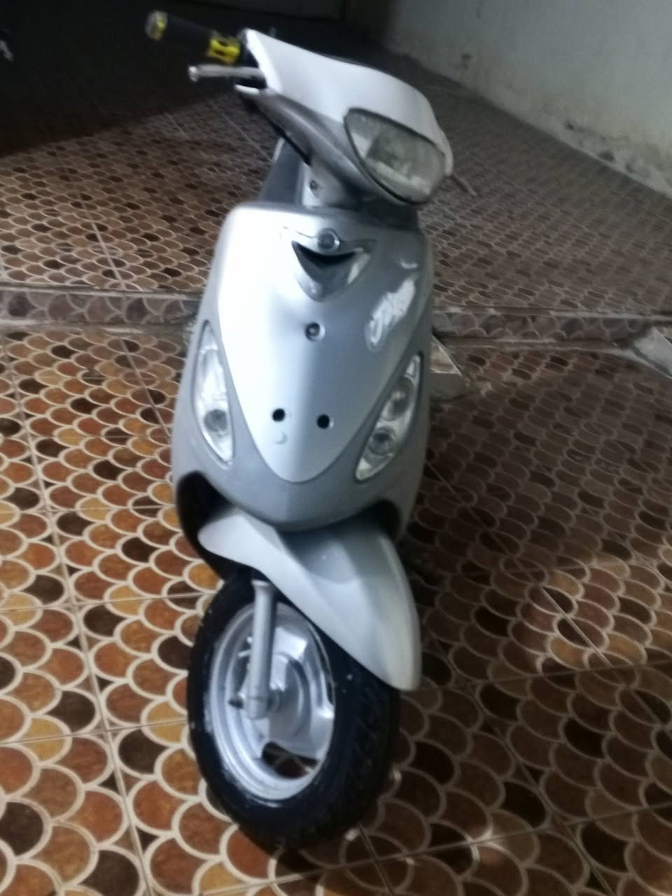 سلام عليكم ماكس منغولي ياباني مكينه مامفتوحه  دراجه ختم واحد دراجه احلى من صوره دراجه اي نقص مابيه سلف هندر كله شغال كهربائيات شغاله  دراجة 725وبيه مجال رقمي ***********مكاني ديوانيه
