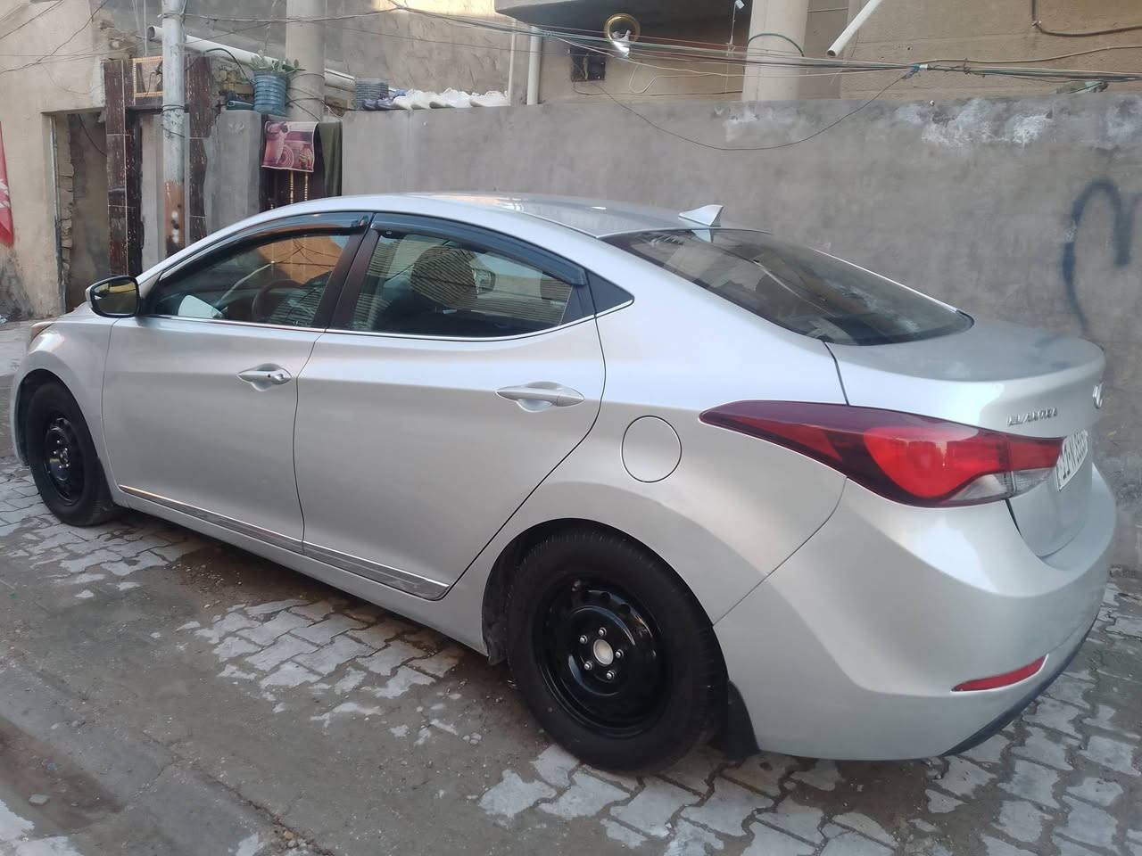 سلام عليكم النترا موديل 2016 وارد امريكي فول اوتماتيك 1/1 محرك الفين دوش العنوان منصور سحت اللقاه السعر105 اوبيه مجال بصيط ***********
