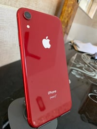 آيفون XR • ٦٤ • بطارية ٨١
