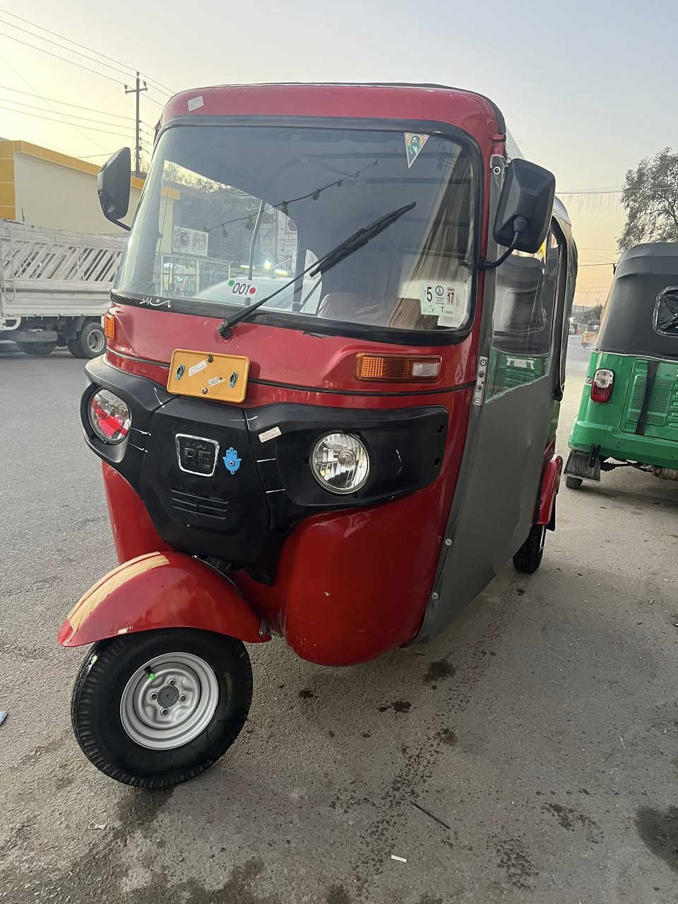 سلام عليكم تكتك مديل 21 تكتك رقم وسنويه بغداد خير من الله مكاني البياع ***********واتساب ***********فقط رصيد سعر مناسب ومستعجل على بيعتهه
