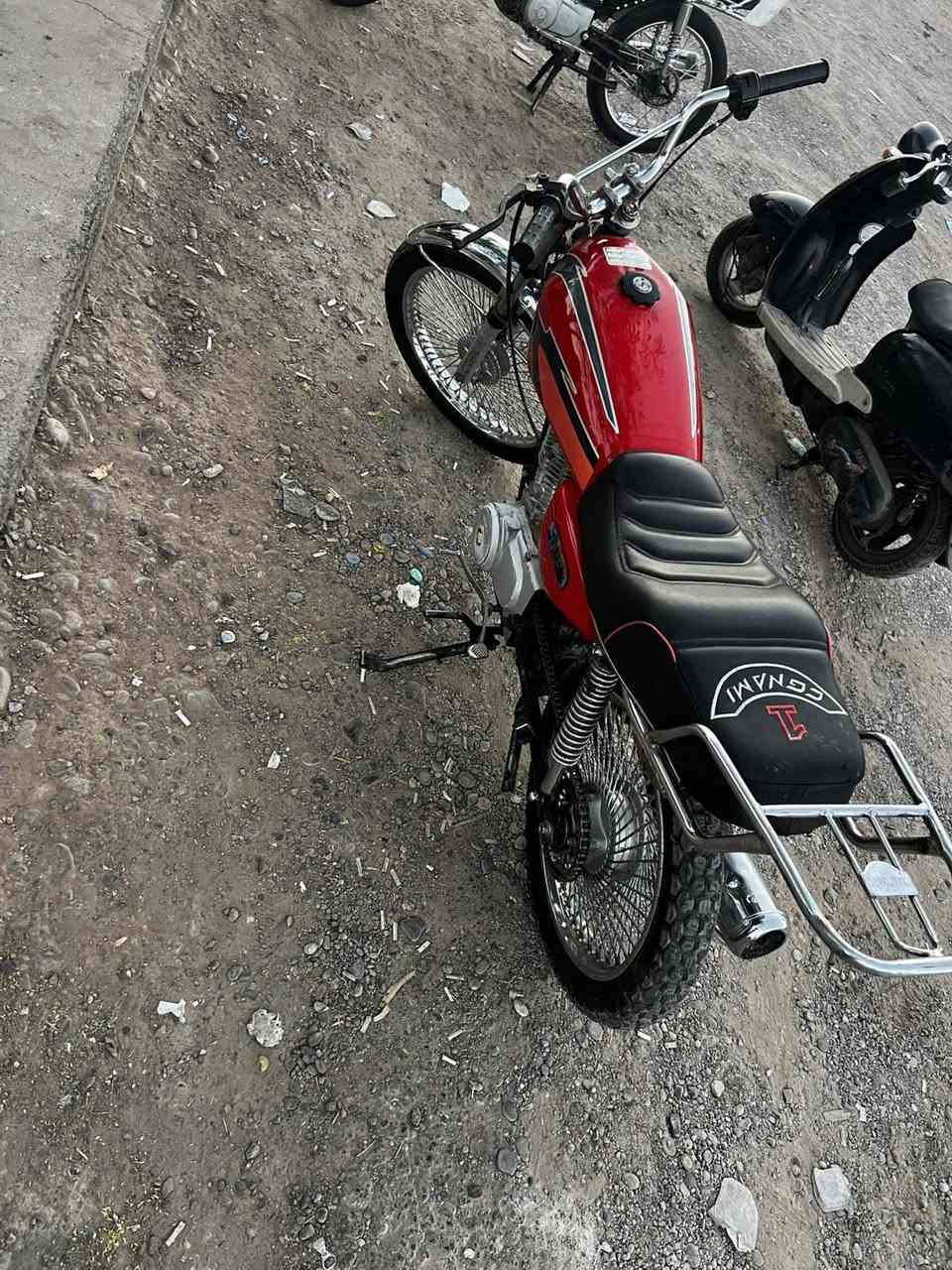 دراجە نامە برو موديل 17لاصرف لابخار دراجه نضيفه خير من الله سعره 280بيه مجال ***********
