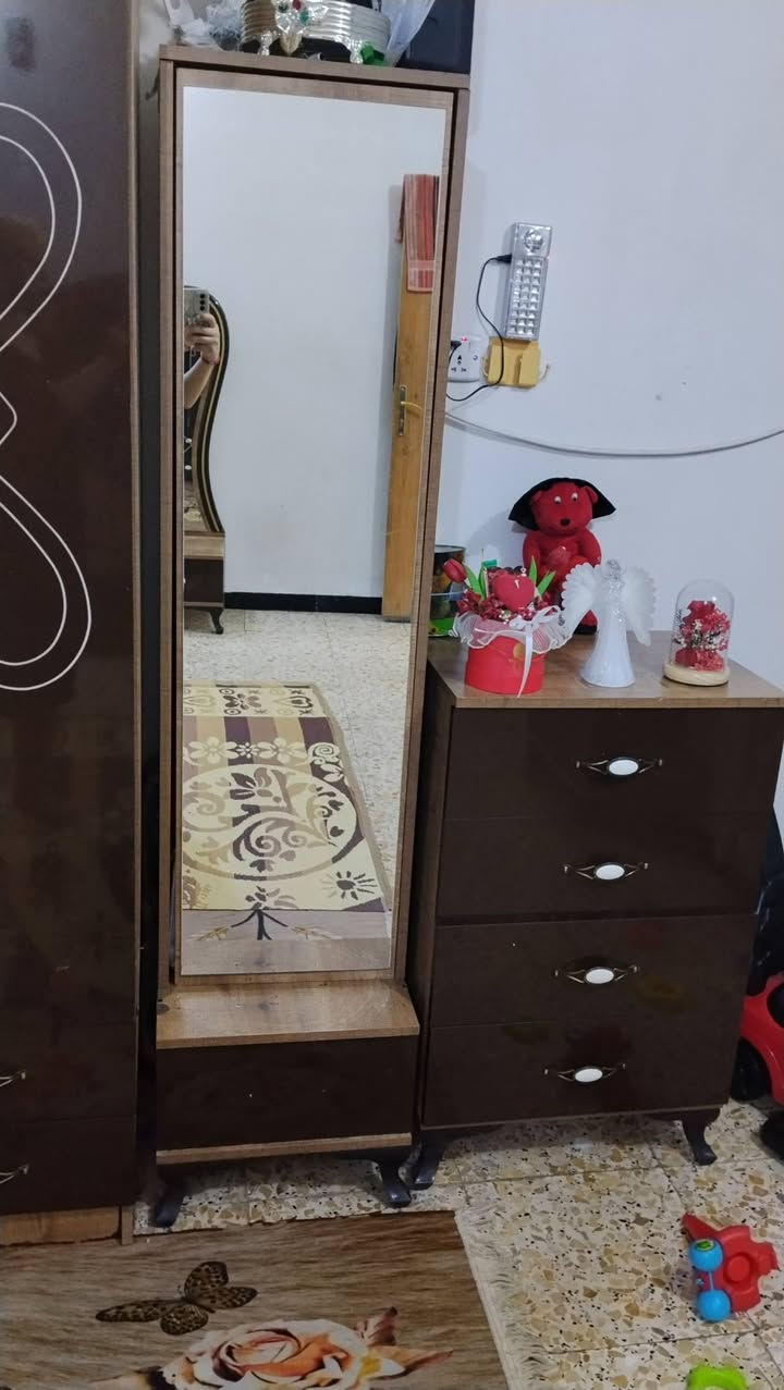 غرفه تركيه للبيع 11 قطعه بعد جربايه بس مناصبته كلشي مابيها


**إذا كنت صاحب هذا الإعلان وتريد حذفه لأي سبب، رجاءا أرسل رسالة إلى الدعم الفني**