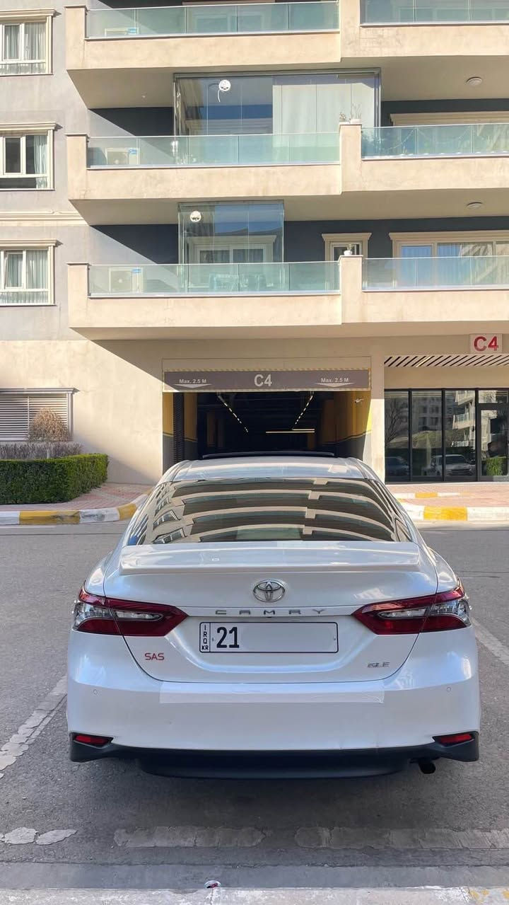 🔳TOYOTA CAMRY 🔳
سفری شەریکەی ساس ١١٢.٠٠٠کم فول مواسەفات پەردە حاسە برێک بەسمە دەرگا بەسمە سڵاید  سەیارەکە سەنەوی تا ٢٠٣١ تازە کراوەتەوە کامل جوانکاری بۆکراوە   
سەیارەکە  نمونەیە لەجوانی
 ڕەسمی سۆنەریم داناوە 
٠۷۷٠۷۷۱۹۸۷۱ Singapore


**إذا كنت صاحب هذا الإعلان وتريد حذفه لأي سبب، رجاءا أرسل رسالة إلى الدعم الفني**