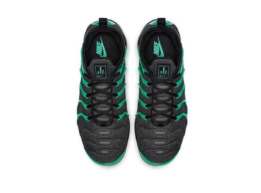 حذاء لگطه متلگه منه بالعراق كله 

Nike Air VaporMax Plus Black Green
متوفر مستعمل فتره بسيطه وكاله اصلي 
سعره 250 الف وبي مجال 
للتواصل راسلني خاص ونتفاهم


**إذا كنت صاحب هذا الإعلان وتريد حذفه لأي سبب، رجاءا أرسل رسالة إلى الدعم الفني**