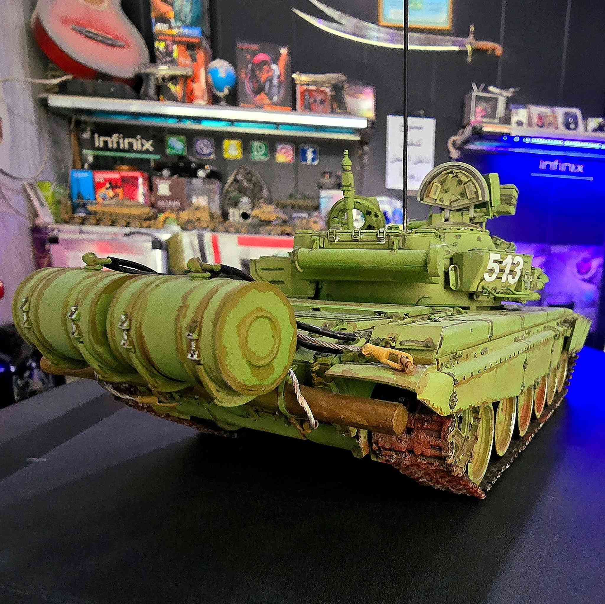 للبيع
دبابة T90 الروسية موديل كت قياس 1/35 تفاصيل قوية
السعر 70 الف مكاني حلة يتوفر توصيل


**إذا كنت صاحب هذا الإعلان وتريد حذفه لأي سبب، رجاءا أرسل رسالة إلى الدعم الفني**