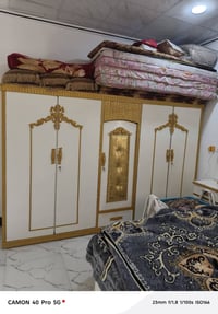 غرفه اخشاب • صبغ تركي • مستعملة ٦ أشهر