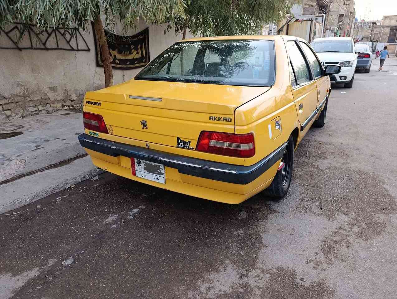 سلام عليكم 
🚕بيجو اكد2016دشبول عالي رقم بغداد🚕
مكينه وكير مكفولات 
مكينه ستوني مجفتها نافضها نفض شرط ناعمه وحلوه
 يعني مكينه وكير تنساهن 
كهربائيات كلها شغاله 
تبريد ثلج 🥶
شاشه اندرويد اصليه لمس خفيف وكامره خلفيه 
تخم تاير 
باور ستيرن باتري كلا جديد  
وبيهه تبديل جاملغ الامامي صفحت العبري مال شركه مو تجاري
وبيهه طخطخات معمرهن باقيات ع صبغ  

سياره مال جناي تاخذها متعبك كبل لشغل
وابيع شرط التحويل 
غرامات هيئه مصفره وشيطلع عليها حاضرين 
مكاني بغداد جميله وسعر 40
رقم الهاتف ***********
