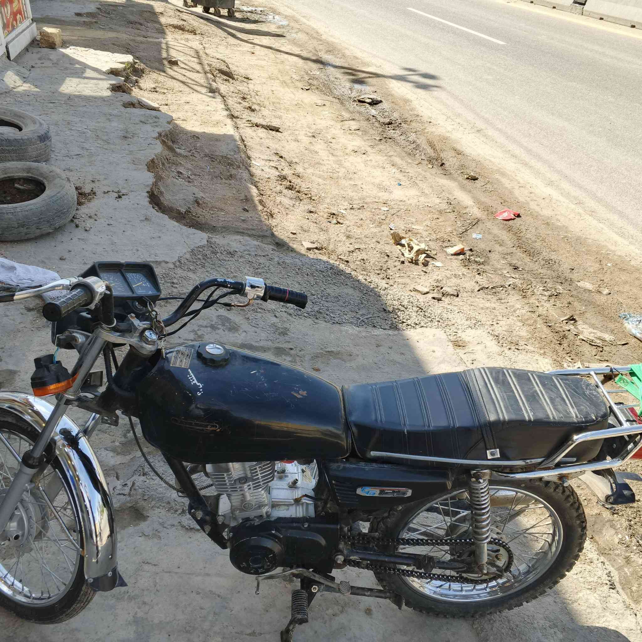 السلام عليكم دراجه أربعه گيرالسعر375وبيه مجال ***********
