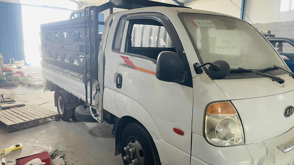 السلام عليكم عندي 3 كيات فحل للبيع ارقام جديده باسمي نظيفات التفاصيل اتصل ‭+

0771 009 7897‬
