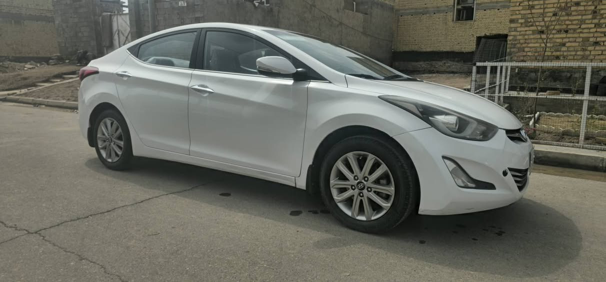 هونداي النترا 2015خليجي سياره جديده وفول مواصفات جاهزه طخم تاير حداديه جديده تبريد ثلج رقم ميسان مكينه 1800 دوش بيهه طخه زغيره ومصبوغه موضحه بلمنشور سعرهاا 118للاتصال *********** عمارة, ميسان
