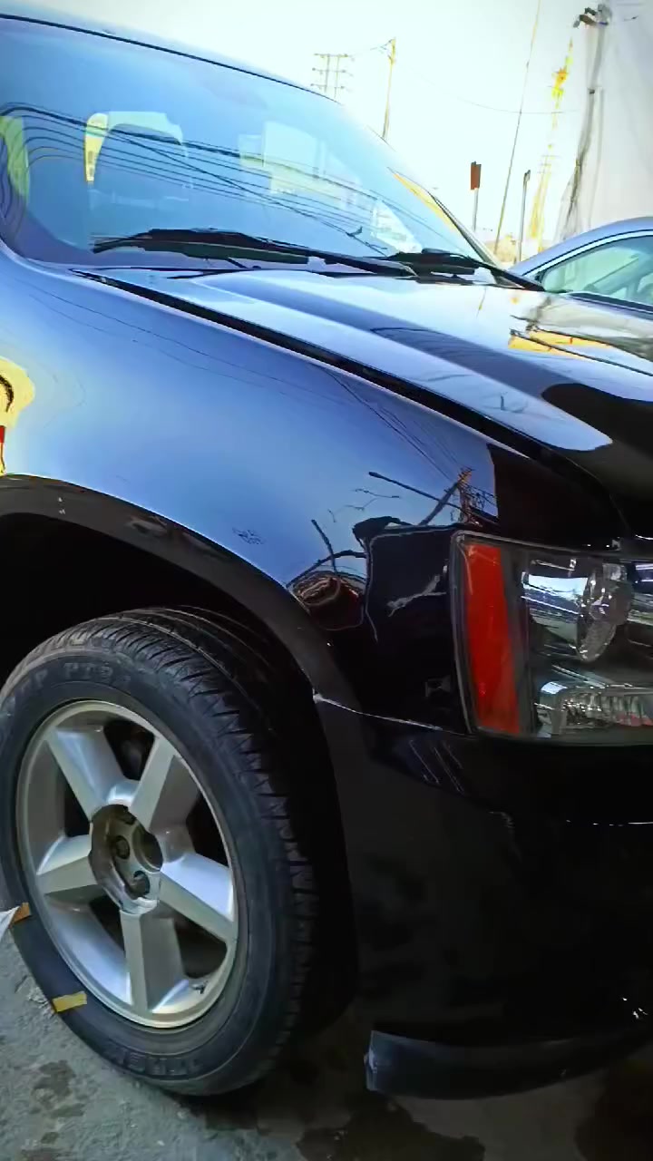 سلام عليكم اني صباغ واريد سمكري أو صباغ اطلع ويا هذ جزء من شغلي متواجد عل نت او اتصل  بي واتساب ***********
