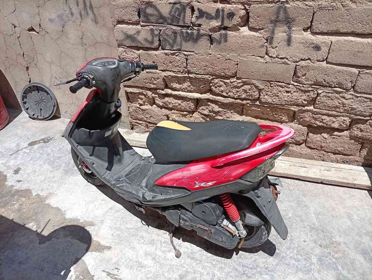 دراجه ماكس عدله للبيع دراجه كفاله عامه ما صارلها هواي من طلعت وصلها موجود مال وكيل دراجه ما طالعه بل بيت ضاله كفاله صوت وتبخير وتنقيص كفاله عامه المكينه الدراجه كلها بلاديه ما لاعب بيها سعرها واحد مليون وبيها مجال قليل للشراي وأنه خادم مكاني بصره ابي الخصيب عويسيان جسر السىراجي بدايه ابو الخصيب كلش موجود واتساب ***********
