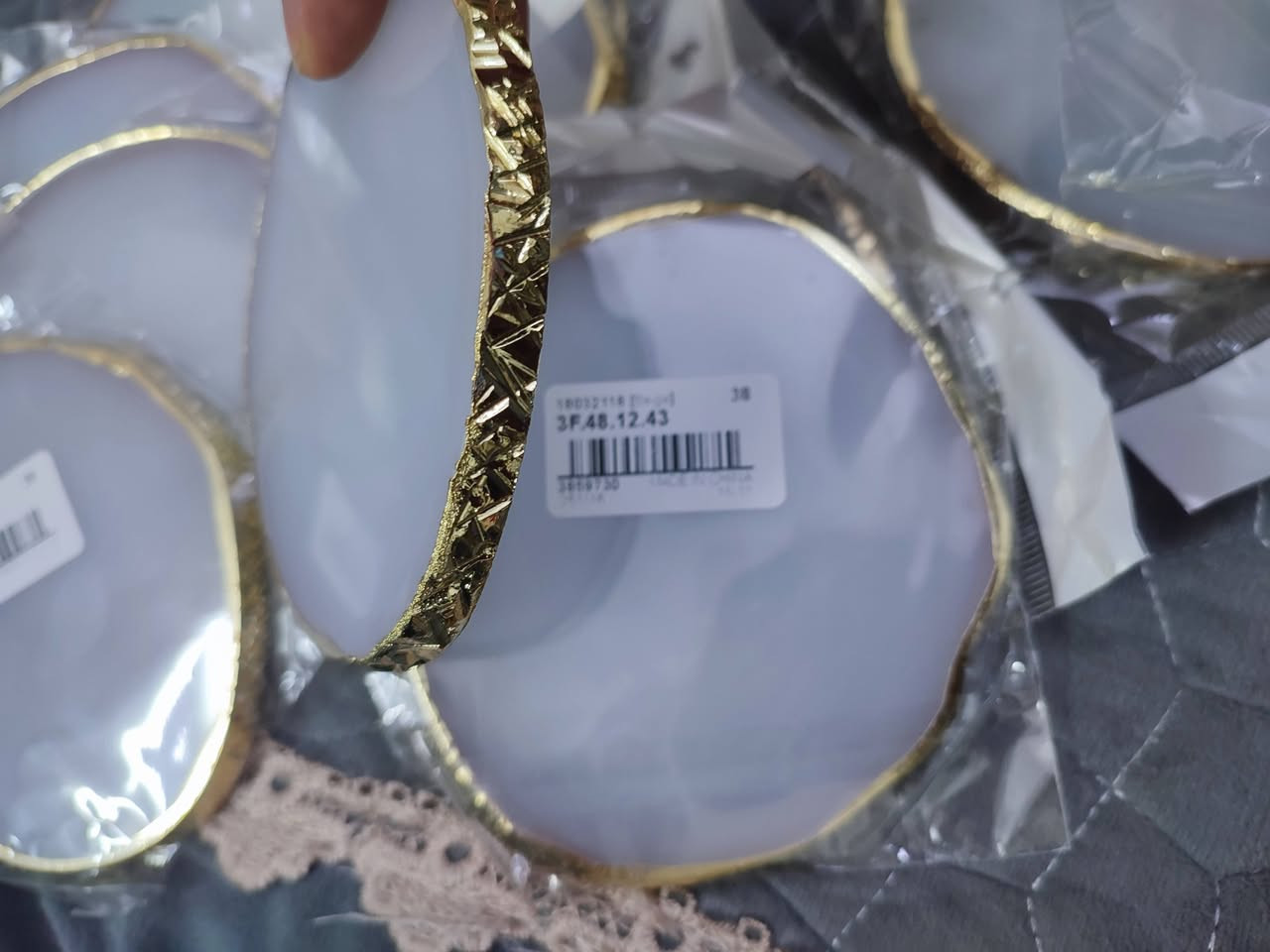 اعمال فنيه قطع رايزن ١٠ قطع ب٥


**إذا كنت صاحب هذا الإعلان وتريد حذفه لأي سبب، رجاءا أرسل رسالة إلى الدعم الفني**