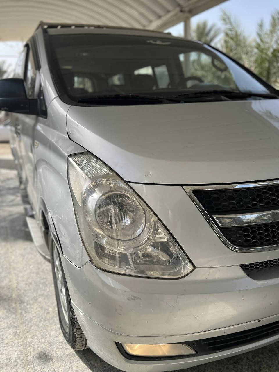 ستاركس للبيع 2008 مسكر اصل اوتماتيك فول موصفات رقم بصره تحويل ثاني يوم مصفره من كلشي سياره مكفوله ضربه وصبغ 
تكمً ودوس و قماره ع البلاد بدون تعمير سياره جديده وجاهزه من كلشي مكينه مكفوله من التبخير والتنقيص تبريد ثلج حداده توب  تخم تاير دواخل كلش نظيفه سياره جاهزه مال جناي السعر 125 قفل مكان السياره بصره 
للستفسار ***********
