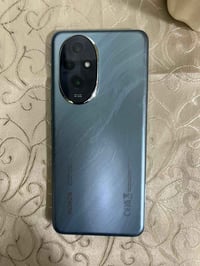 HONOR 200 السلام عليكم جهاز للبيع فول نظافه عارضه للبيع لو مراوس 07744...