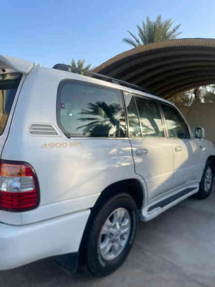 لاندكروز 2006 بسمي فول الفول مواصفات بس الخط مصبوغ بدون معجون والباقي على وضع شركه غزاليه بغداد السعر 185 مكلف بالنشر ***********
