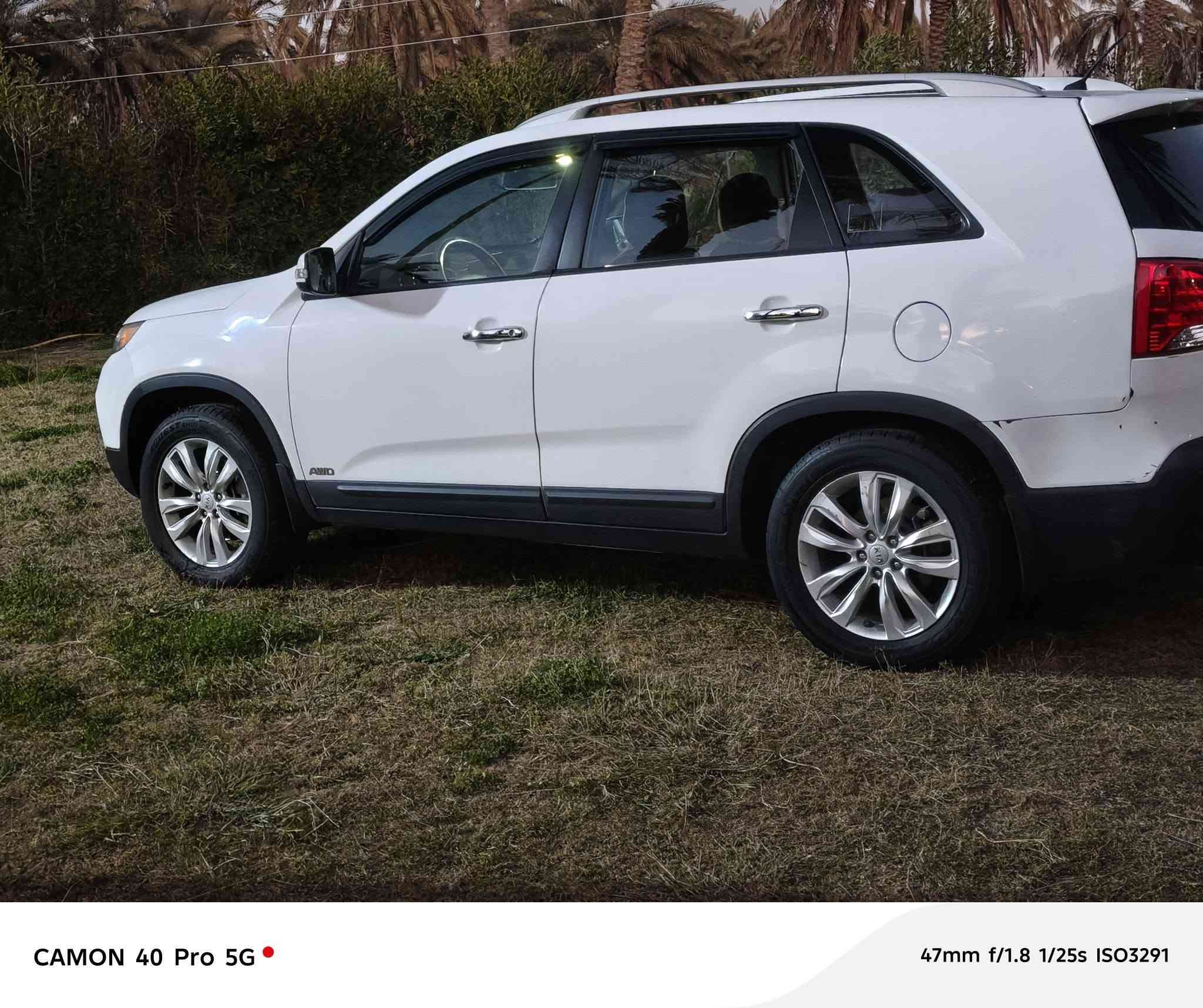 السلام عليكم 
سورنتو 3013 خليجي رقم بغداد كفالة عامة 
المحرك  v6 . 3500
المواصفات 
بصمة
كروز سرعة 
لايت زنون 
فور ويل 
7 راكب 
سقف بنوراما
تحكم استيرن 
حساسات 
كاميرا 
ماشية ٢٥٠ الف
السيارة بأسمي تحويل ثاني يوم  
السعر 183 ورقة وبيها مجال 
للاستفسار ***********
