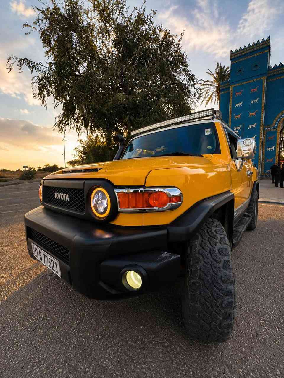 🍋 Toyota FJ Cruiser 2007 موديل  

السعر165$ بي مجال بسيط 
 جاهزه من كل النواحي ✅

🛠️ الحالة

✔️ سيارة جاهزة بالكامل — ما تصرف عليها دينار
✔️ صدر جديد
✔️ أدّامة محرك كاملة
✔️گير + مكينه مكفول
✔️ مصبوغة حزام اثر جراد بدون حادث

رقم بغداد بأسمي سنوية 2030🇮🇶
محرك 6 سلندر 🔥 4000 
‎وارد أمريكي 🇺🇸 بدون حادث 
لون اصفر مميز اصل🍋✨

⚙️ المواصفات

✅ نظام الزحف Crawl Control
✅ نظام RR DIFF LOCK
✅ نظام A-TRAC
✅ سماعة دمام خلفي بلاد شغال🔊
✅ حساسات خلفية
✅ كروز سرعه 

🔥 الإضافات

✨ سستم سماعات BOOS
✨انارة فوق الاطارات
✨ شاحن USB
✨ مرفعة 2 إنج ⬆️
✨ لد بار اف جي مع قواعد
✨ بروجكترات خلفيه 
✨ أريل سفاري
✨ بروجكتر خلفي اربعه عدسة
✨ انارة داخليه للاقدام
✨ كت كفرات نيكل مري + يدات + بك لايت+ اشارة امامي
✨ لايت عدسة
✨ بچم زنون بالكامل
✨ إضافات كثيرة جاهزة للبر والرحلات 🏜️
✨ شوته خارجيه يعني روح غركها بالماء ماعليها شي

💎 سيارة نظيفة وقوية ومناسبة للبر والمدينة
💎 فرصة مميزة لعشاق الـ FJ
عنواني بابل / حلة 
تعجبك السيارة علق او تتصل 
ماتعجبك صلي على النبي واعبر المنشور🌹
📞 للاستفسار:
*********** حلة, بابل
