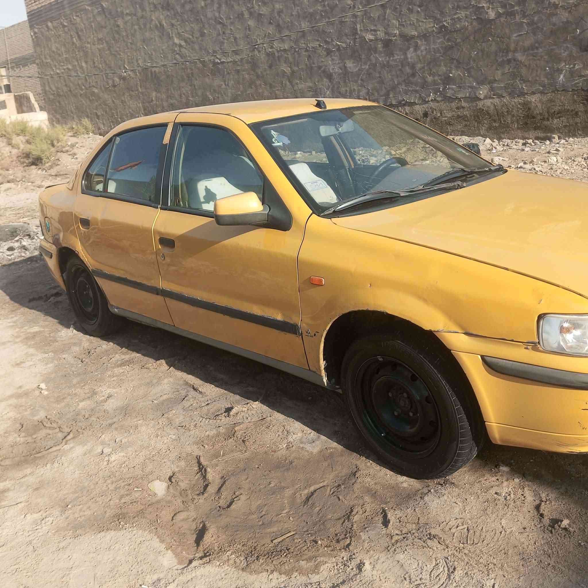 سلام عليكم للبيع
سمند 2011 مكينه وكير نضاف رقم صدامي مداور شوكت ما تريد عليه هيه وغرامه عل مشتري سعره مناسب كلش الشراي يتصل عل رقم اني مكلف بنشر ***********
