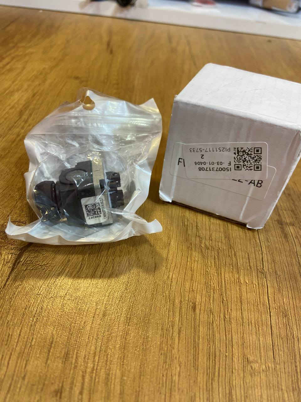 سلام عليكم
كاميرا رانج روفر خلفية 
20 ألف مع التوصيل


**إذا كنت صاحب هذا الإعلان وتريد حذفه لأي سبب، رجاءا أرسل رسالة إلى الدعم الفني**