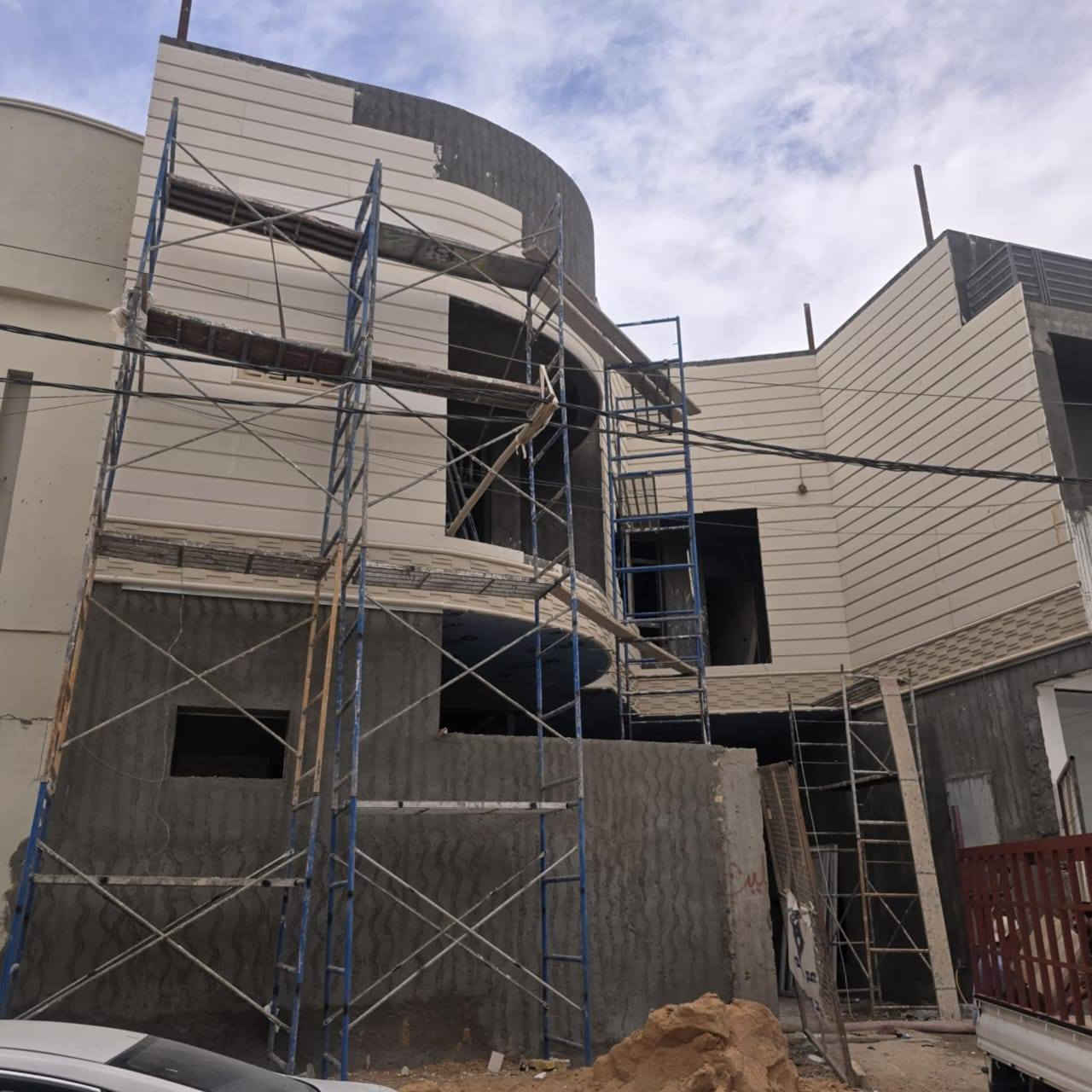 لكافة الاصباغ والديكورات جبس بورد والفوم الخارجي عنوان #النجف استفسار اتصل ***********
