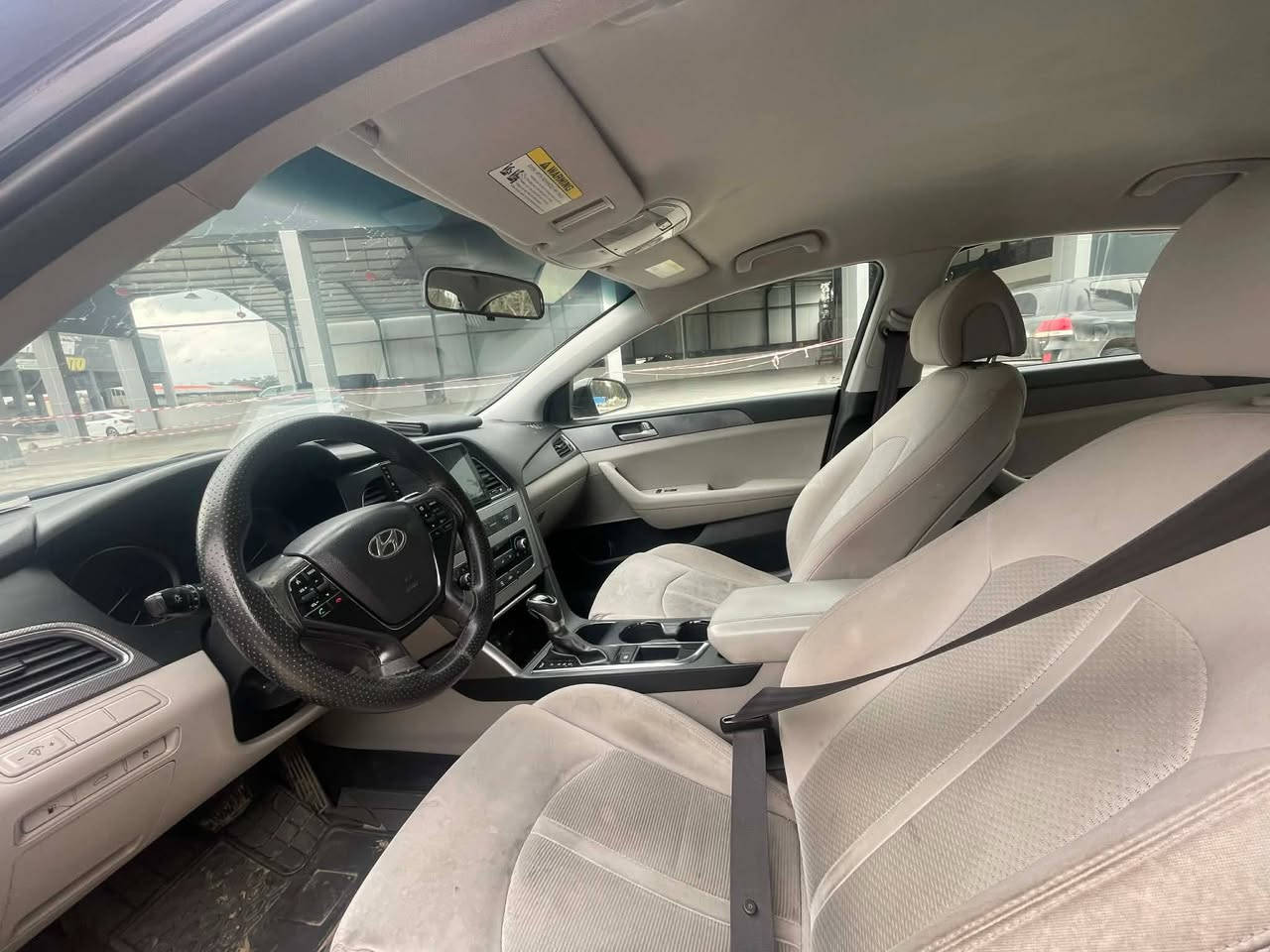 هیۆندای سۆناتا ٢٠١٧ بۆ فرۆشتن
گێڕ و مەکەینە و تەقە و ڕەقە بەشەرت
مەکینە ٢.٤ بێ تۆڕبۆ
سەنەوی ٣ مانگە بەسەر چووە 
بۆ بۆیاخ سۆنەرەکەی داندراوە و ناوی نەگرتووە
نرخ ١٠٩ وەرەقە
 ژ.م 
+964 770 081 5447 السليمانية, العراق


**إذا كنت صاحب هذا الإعلان وتريد حذفه لأي سبب، رجاءا أرسل رسالة إلى الدعم الفني**