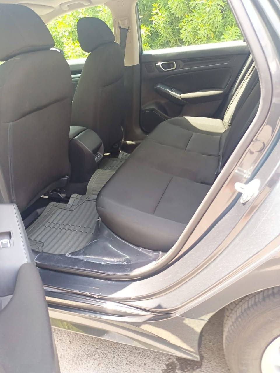 سلام عليكم ورحمة الله وبركاته
هوندا سيفك للبيع
موديل 2023
مكلف بل نشر الاستفسار عل رقم متواجد وتساب
***********
***********
