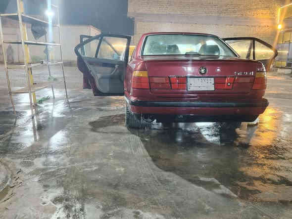 سلام عليكم بيئم موديل 91كير ومكينه فيفيتي جاهزه السياره وحله من الصور مصوره بليل مروس او بيع 37وبيه مجال***********
