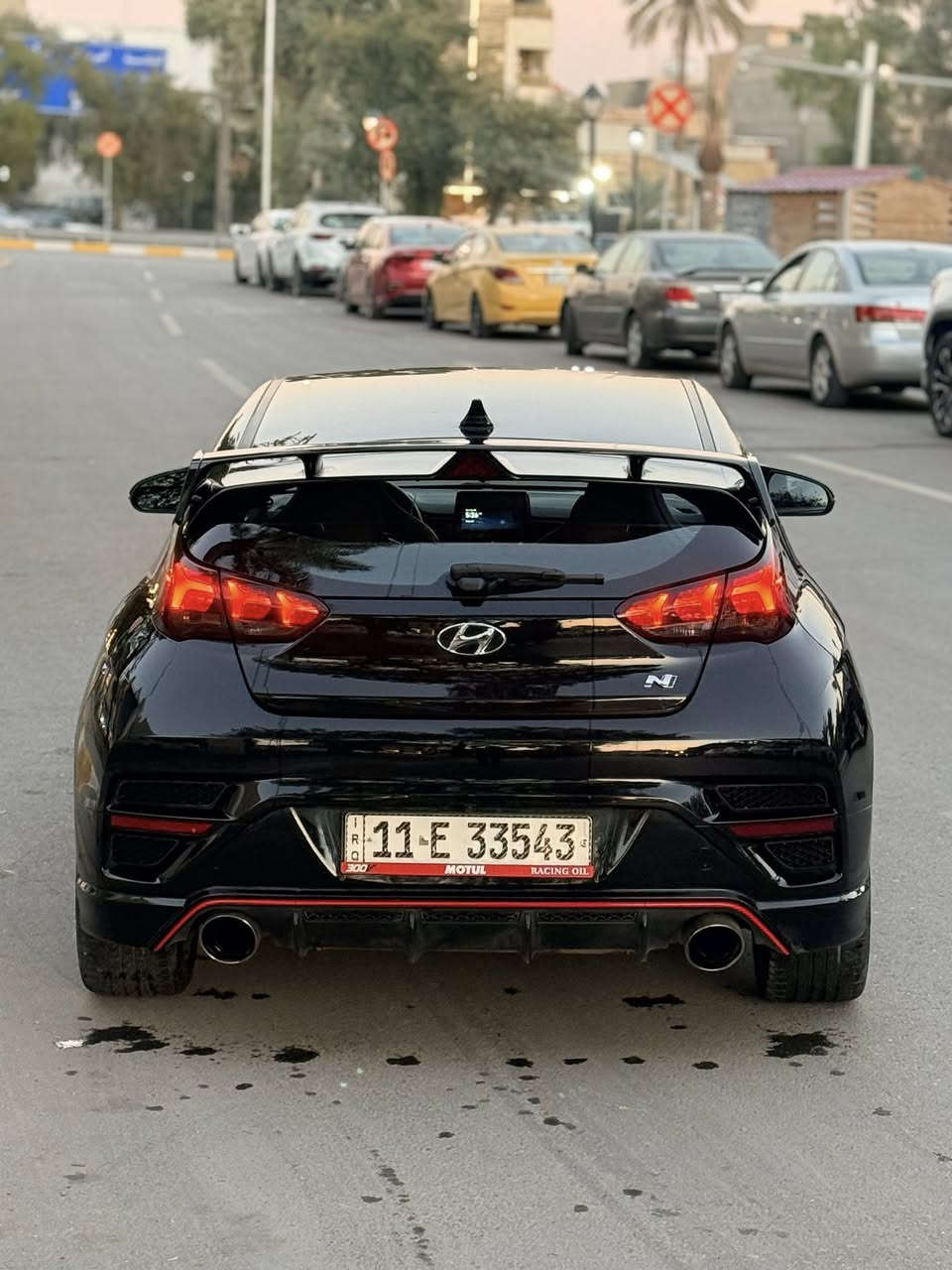 السلام عليكم للبيع فيلوستر N موديل 2022
رقم بغداد الجديد مشروع وطني باسمي
محرك 2000 تيربو
كير دبل كلچ 8 سرعات
ويلات حجم 19 البلادية
عليها عطاس HKS
فلتر شوتة K&N
بلادية السيارة حته ( الحجر بيها )
عليها ادامة كاملة ( السيارة جاهزة 100% )
تايرات امامية جديدة / دهن مكينة جديد / دهن كير امبدل بموعده الرسمي / مي راديتر جديد / بلكات جديدة اصلية 
ماشية 34 الف ميل ( 55 الف كيلو ) قابل للزيادة 
خمس وضعيات قيادة
 ( ايكو ، نورمال ، سبورت ، N ، كوستم)
زر NGS تزيدك 10 احصنة يعني السيارة مدفعية🔥
مواصفات السيارة المعروفة :
كشنات ريكارو حضن اصل علامة N مضيئة
رادارات امامية / نقاط عمياء
سستم صوت انفنتي 8 سماعات يعني حفلة داخل السيارة
🔴مكينة وكير مكفولات من كلشي🔴
حادث السيارة :
جاملغ الامامي الايمن والايسر مصبوغ 
بنيد مصلح ومصبوغ
باب سايق صبغ نصها 
راس الشاصي الايسر بي تعديل جدا بسيط  و راس اللغد الايسر  والباقي مكفول
اريباك ستيرن فقط
بجمها كله راجع بلادي و القطع الأصلية مالتها
  دعامية أصل سودة وطبكة راديتر مال وكالة بين قوسين السيارة جاهزة من كلشي ونصبتها تخبل احلى من الصور بهواية تجي تشوفها وبيك خير وتدلل
للبيع 14.500 دولار يعني 145 ورقة قابل للتفاوض للجادين
مكان السيارة بغداد المنصور 
للاستفسار *********** متواجد خط او واتس اب
