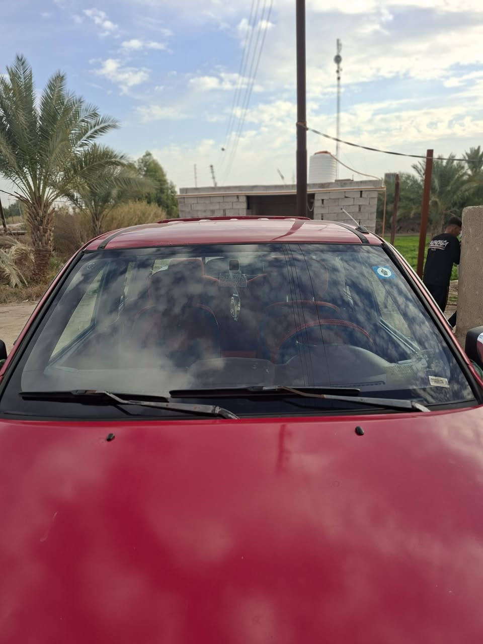 سلام عليكم سياره البيع موديل 13الدوانيه قضا الشافعيه السعر 70وبيه مجال ***********
